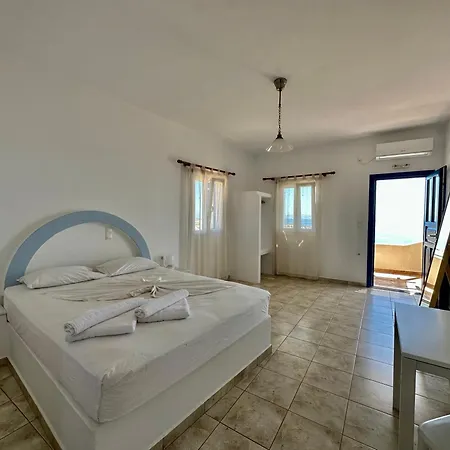 Restia Apartment Donoussa Exterior photo